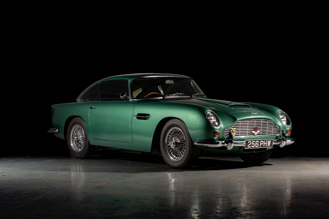 Aston Martin DB4 Vantage (Manual)